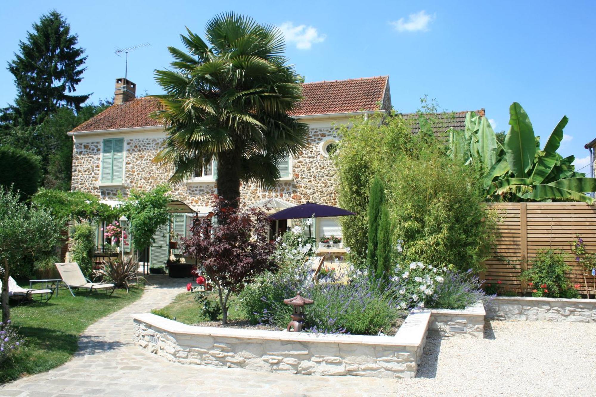 Gites Le Petit Nailly Magny-les-Hameaux Exterior photo